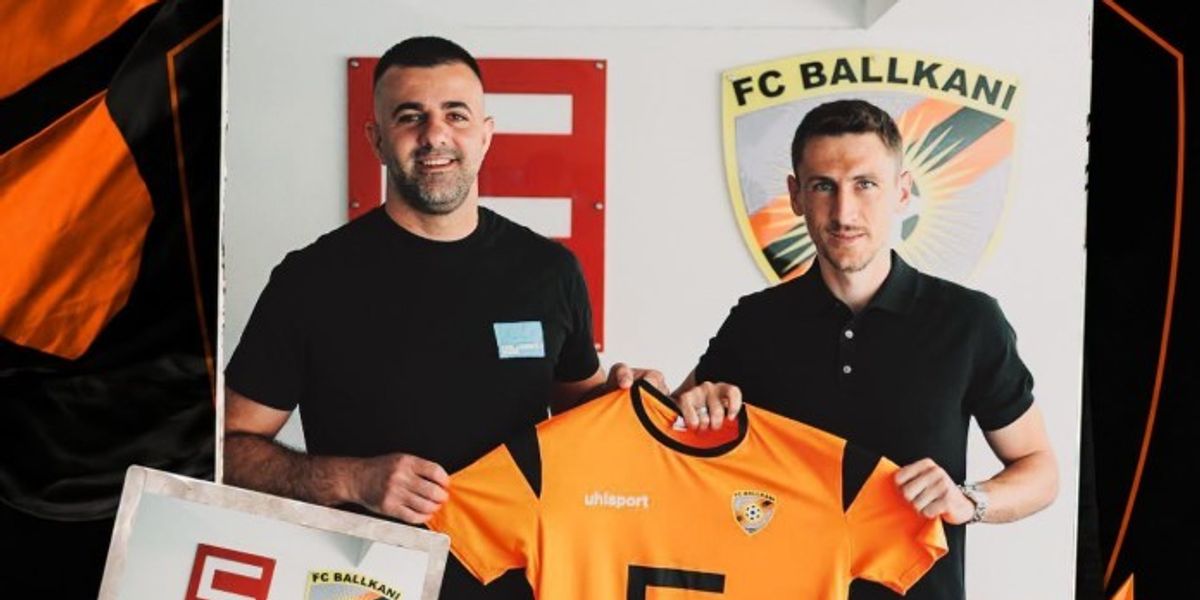 "Neftçi"dən ayrılan futbolçu Albaniya klubuna keçdi