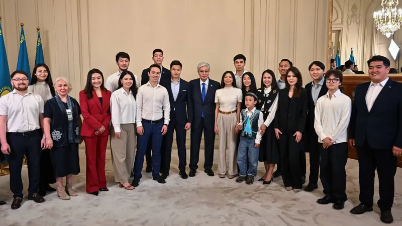 Qazaxıstan Prezidenti Belçikaya səfər edib