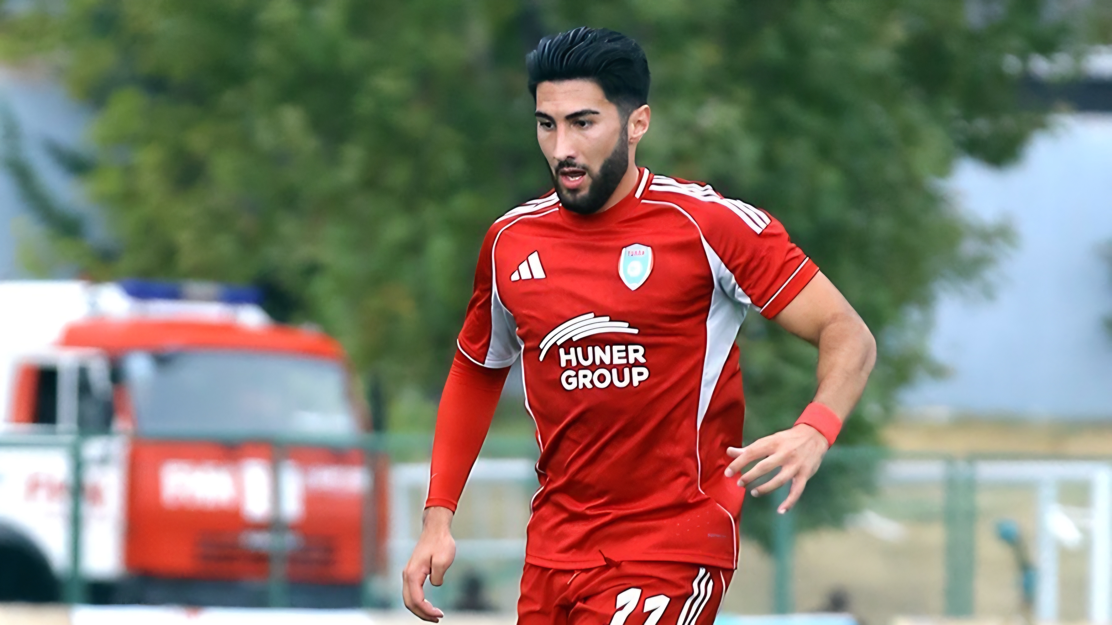 "Turan Tovuz" Ayxan Hüseynovla yollarını ayırdı 