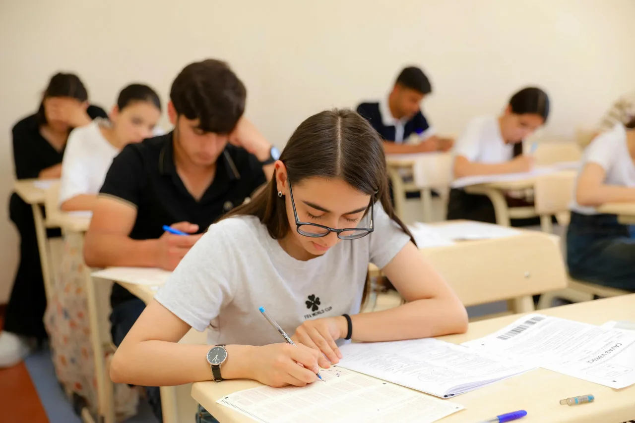 I və IV ixtisas qrupları üzrə keçirilən qəbul imtahanının nəticəsi elan olunub