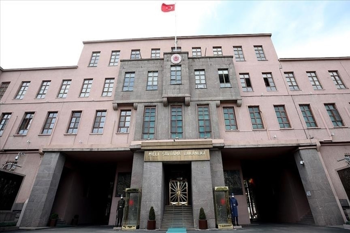 Türkiyə Milli Müdafiə Nazirliyi Azərbaycanı Silahlı Qüvvələr Günü münasibətilə təbrik edib