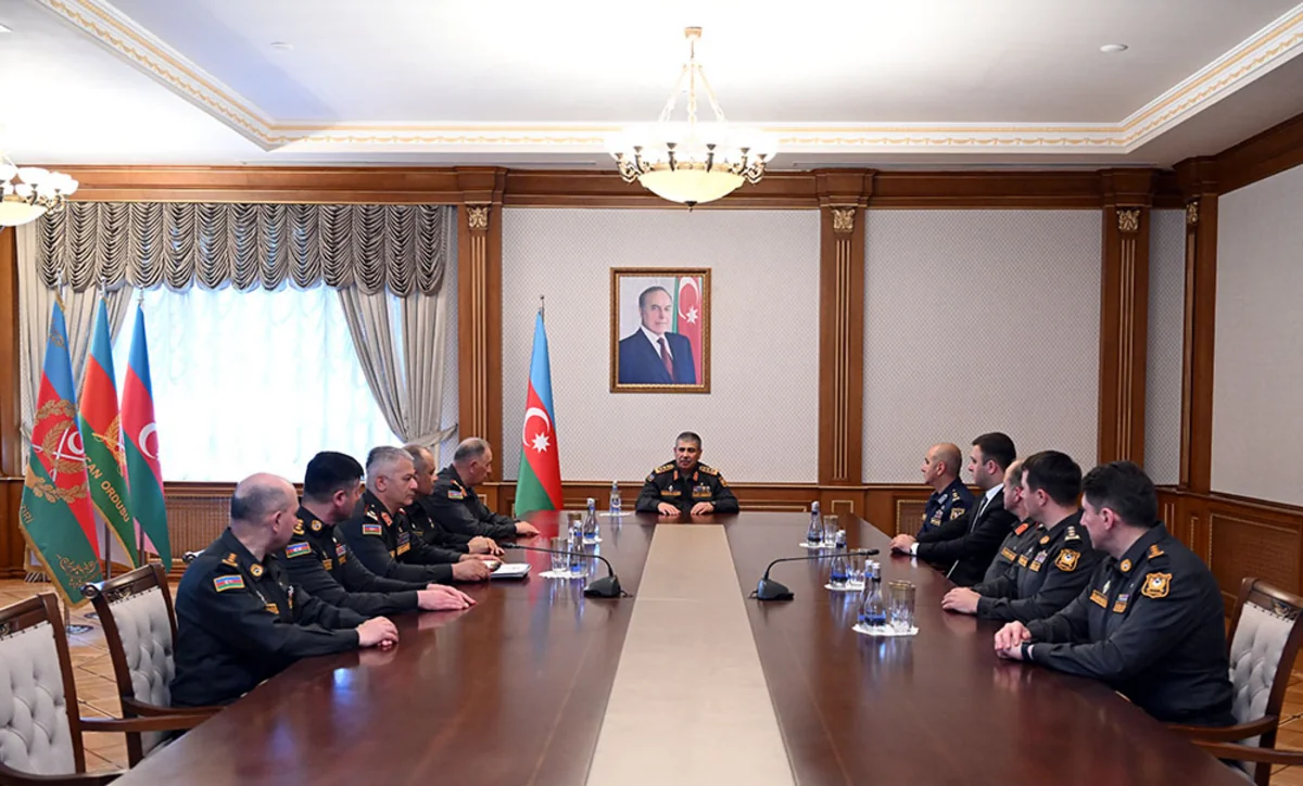 Müdafiə Nazirliyinin hərbi qulluqçularına ali hərbi rütbələr təqdim edilib
