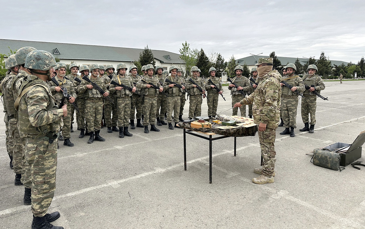 Mürsəl İbrahimov hərbi vəzifəliləri təlim-toplanışlarda fəal iştirak etməyə çağırıb