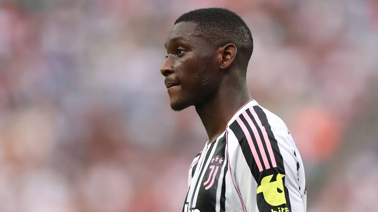"Yuventus" və PSJ Kolo Muaninin transferi ilə bağlı danışıqlara başlayıblar
