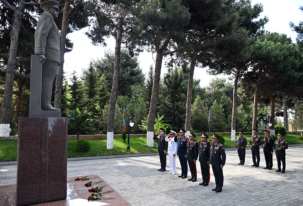 Bakı Hərbi Kolleci və Hərbi Tibb Fakültəsinin buraxılış mərasimi keçirilib 