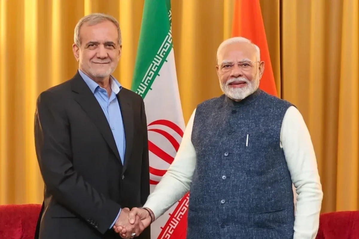 Modi və Pezeşkian Hörmüz boğazını müzakirə ediblər