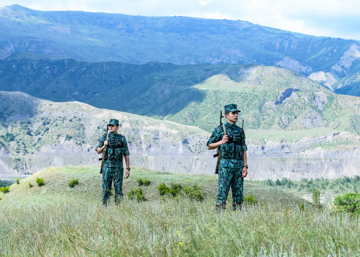 Ötən ay dövlət sərhədini pоzduqlarına görə 21 nəfər saxlanılıb