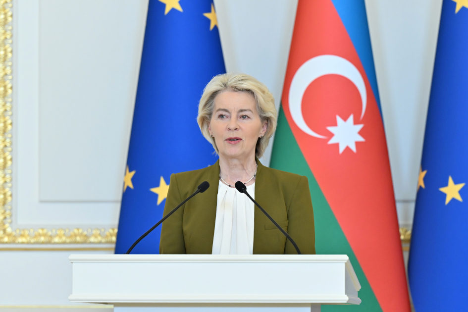 Ursula Fon der Lyayen Azərbaycana səfəri ilə bağlı paylaşım edib