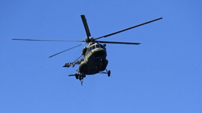 ABŞ helikopteri qəza enişi edib