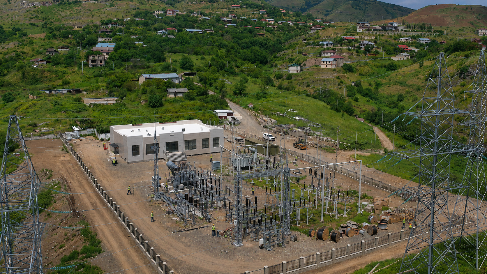 Xankəndi və Ağdərədə 110 kV-luq yarımstansiyalar inşa edilir