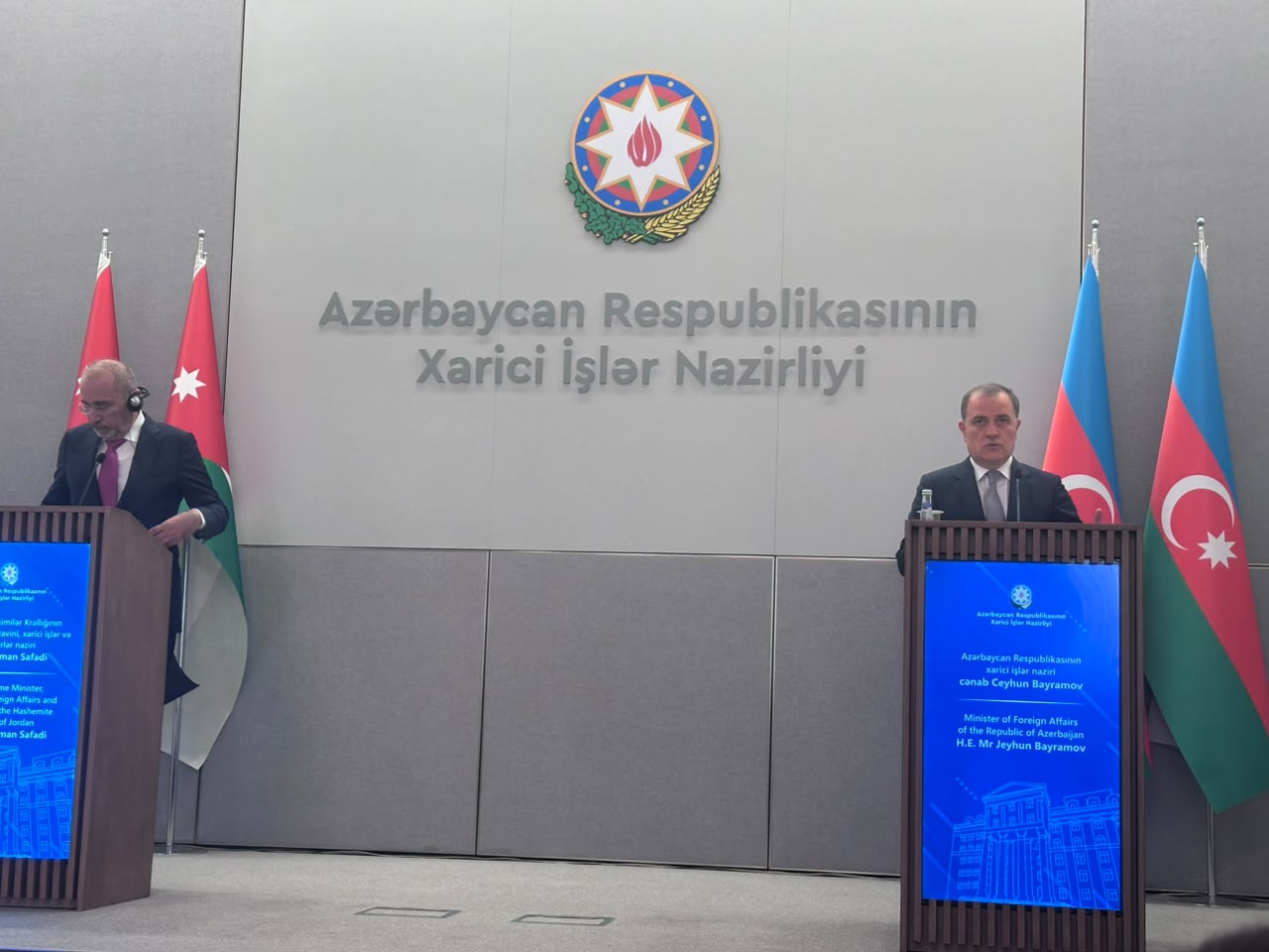 Azərbaycan və İordaniya XİN başçıları regional təhlükəsizlik məsələlərini müzakirə ediblər