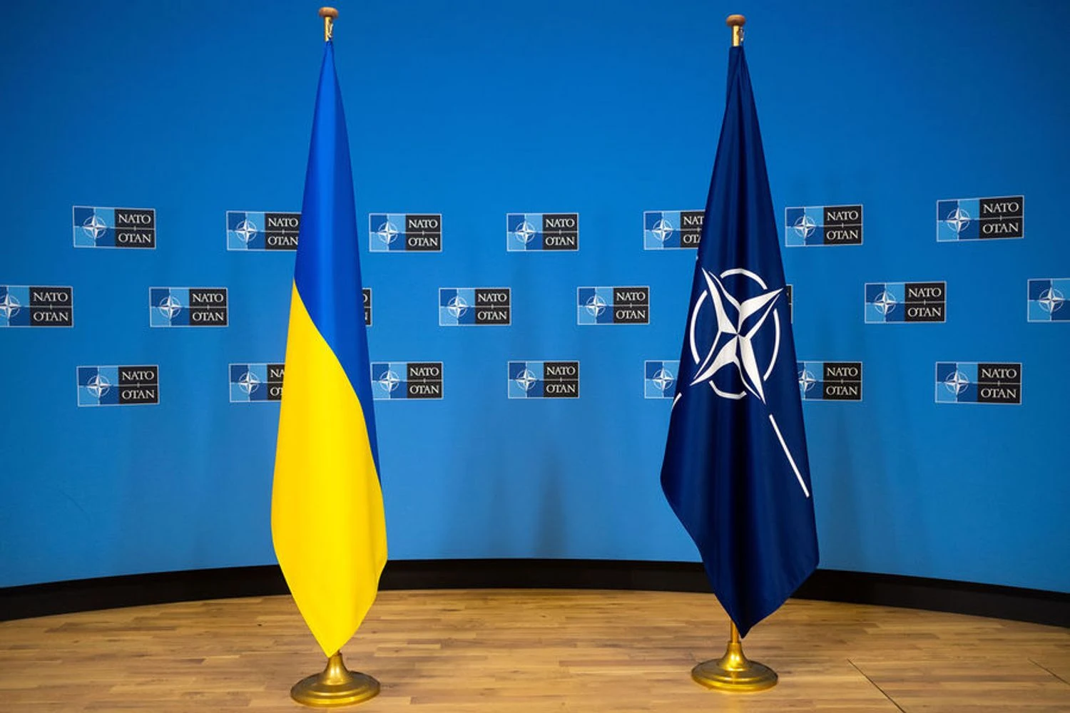 NATO ölkələri  Ukraynaya 70 milyard avro ayırmağı öhdələrinə götürüblər
