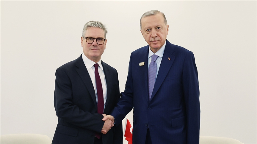 Ərdoğan Ankarada Kir Starmerlə görüşüb