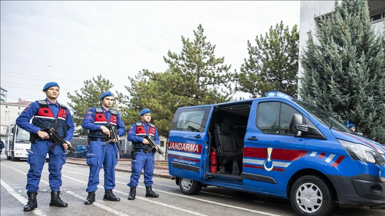  NATO-nun Ankarada keçirilən zirvə görüşündə axtarışda olan 4412 nəfər saxlanılıb