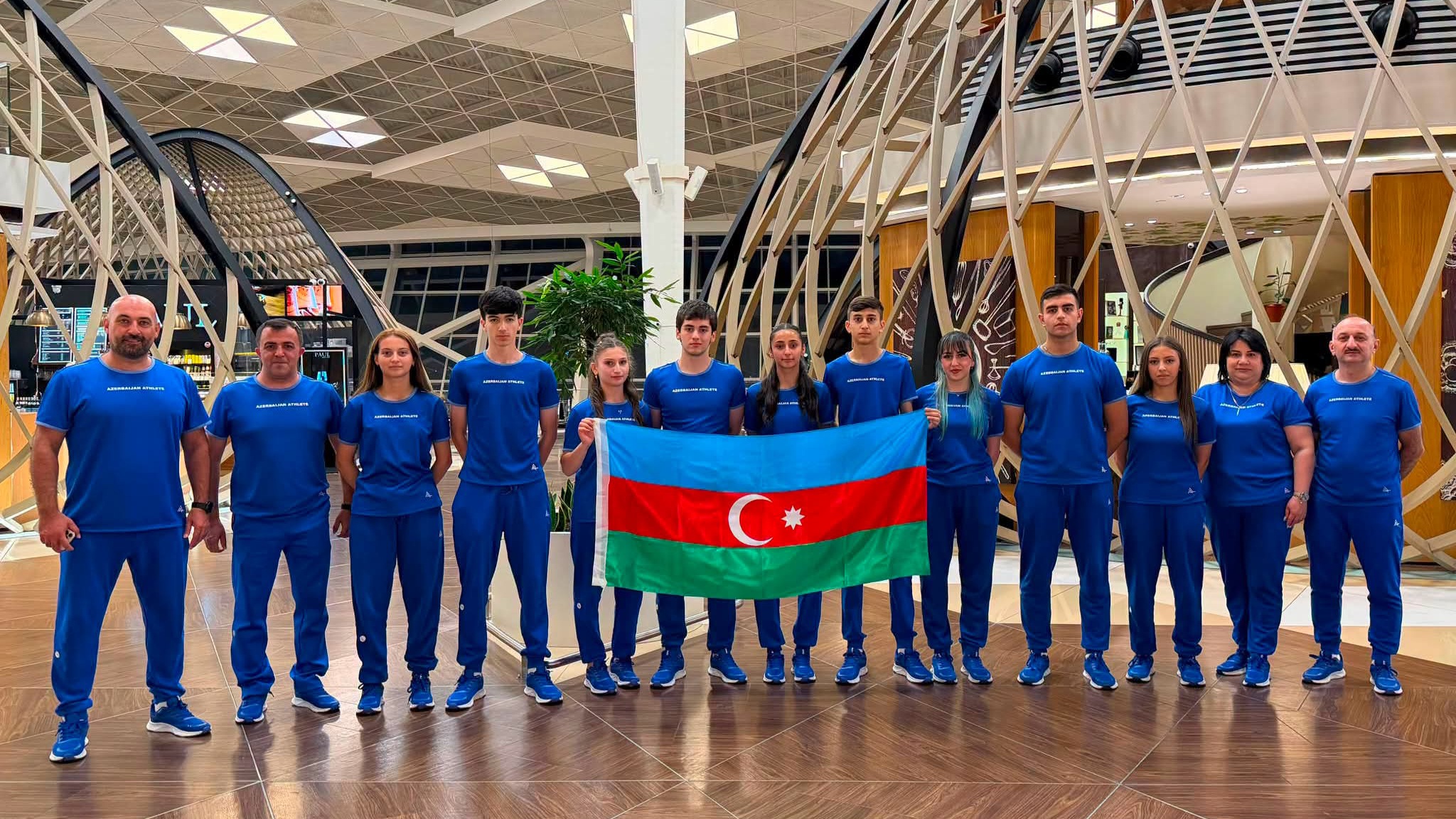Azərbaycanın stolüstü tennis millisi Avropa çempionatı üçün Portuqaliyaya yollandı