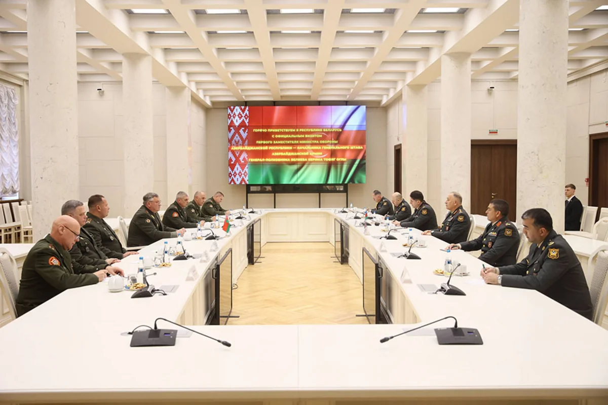 Azərbaycan və Belarus Baş Qərargah rəisləri hərbi əməkdaşlığı müzakirə ediblər