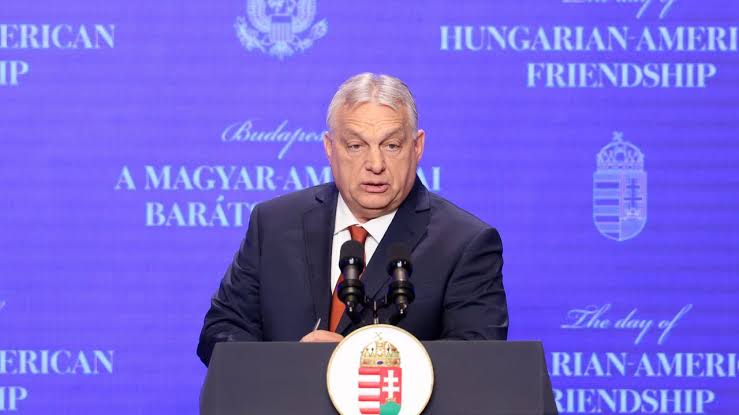 Viktor Orban Macarıstanın yeni hökumətinə müqavimət göstərəcəklərini bəyan edib