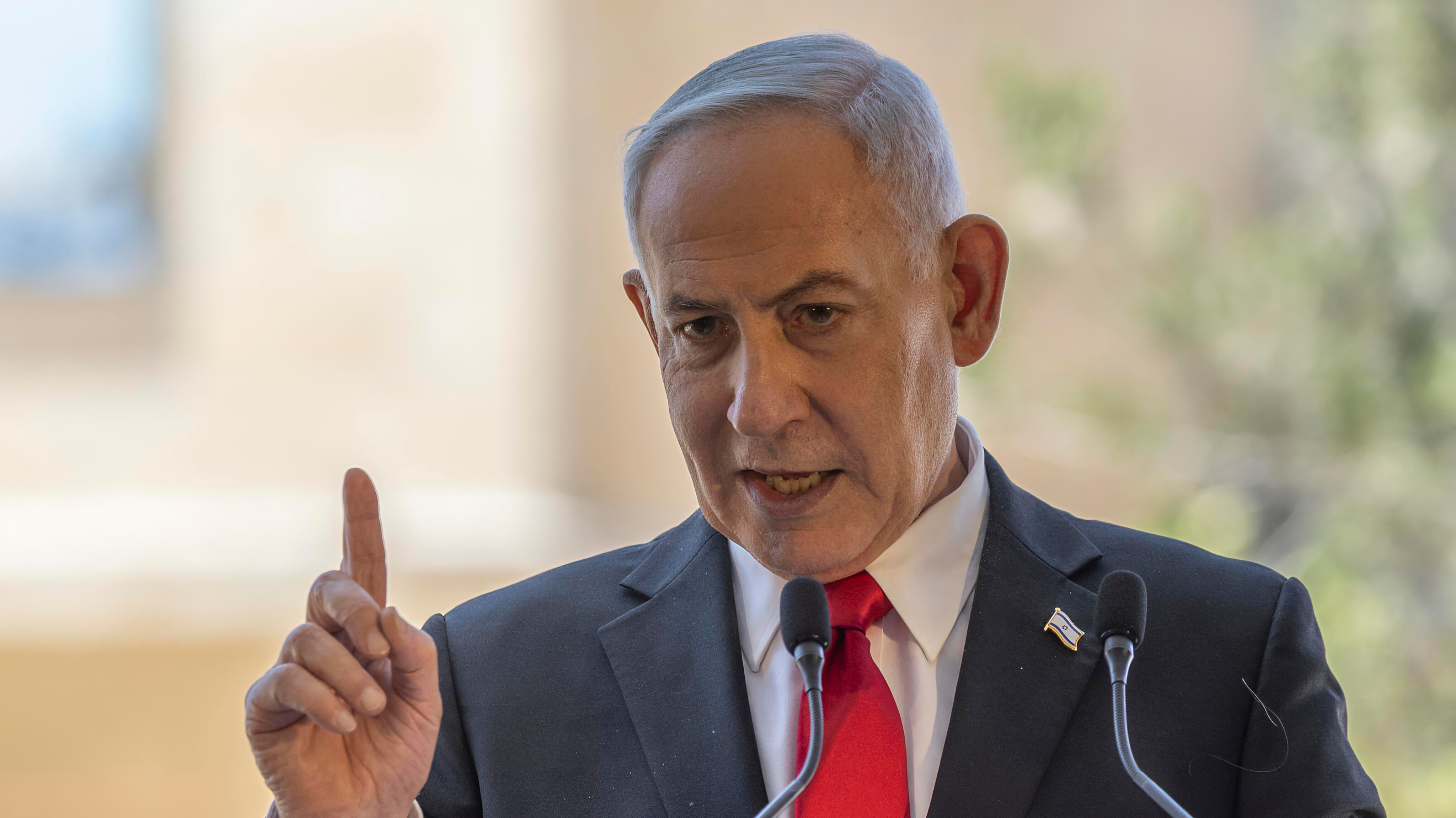 Netanyahu: İran hücum edərsə, misilsiz gücdə cavab veriləcək