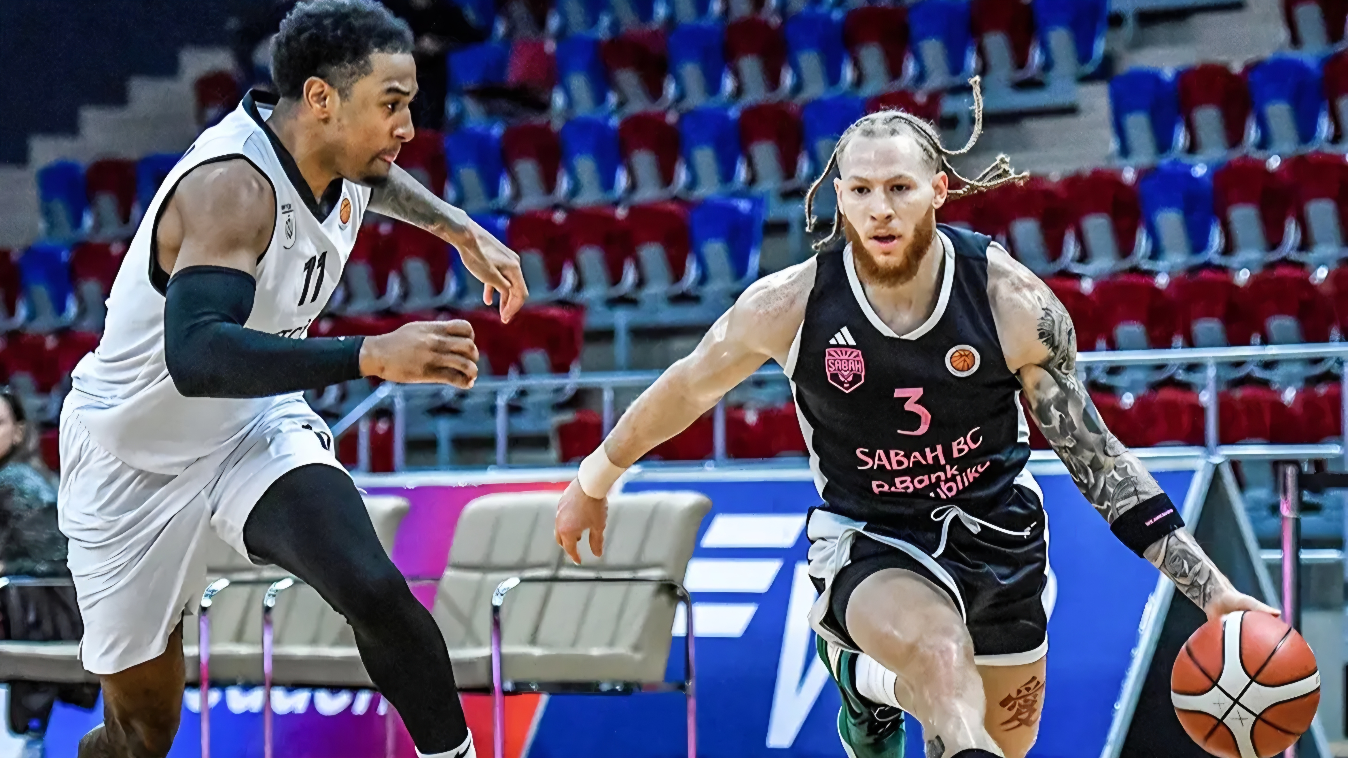 "Sabah" amerikalı basketbolçu ilə yollarını ayırdı