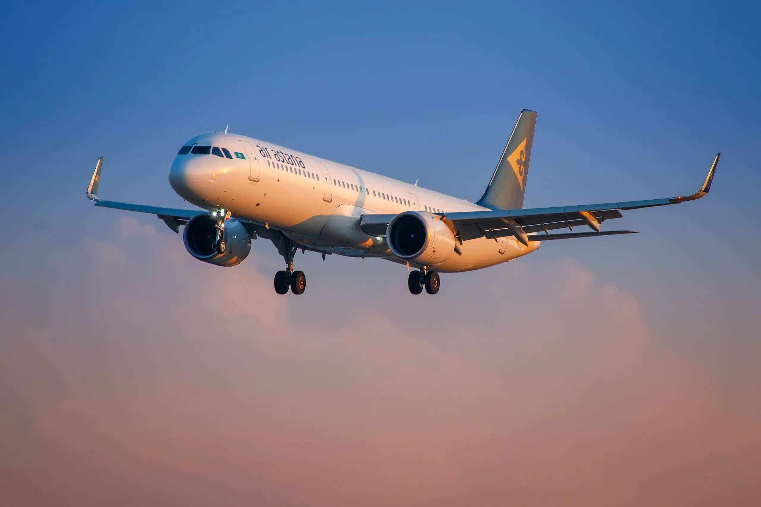 "Air Astana" Dubaya uçuşları dayandırır