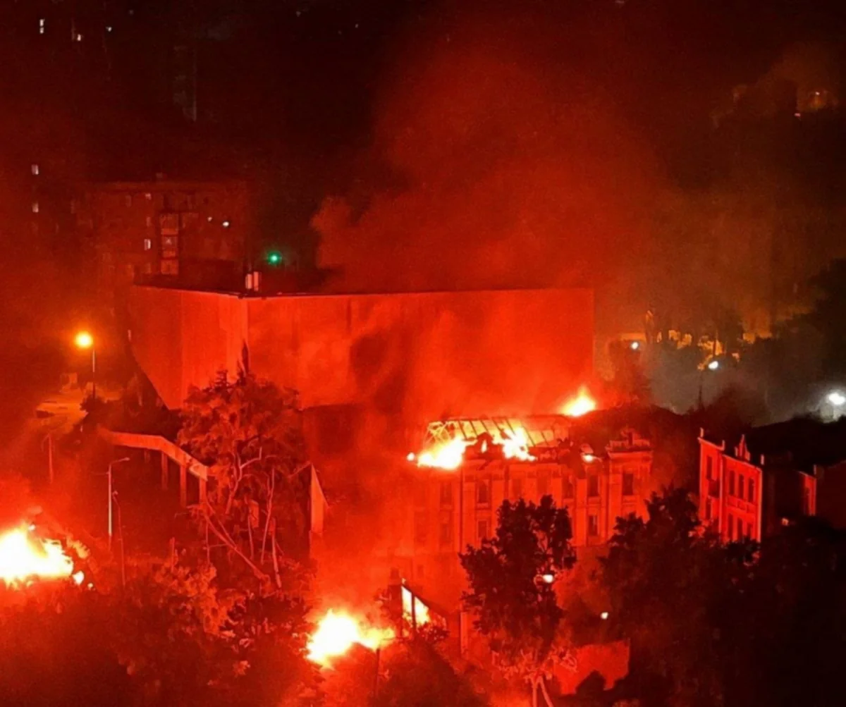 Azərbaycanın Ukraynadakı səfirliyinə yaxın ərazilərə hava zərbələri endirilib