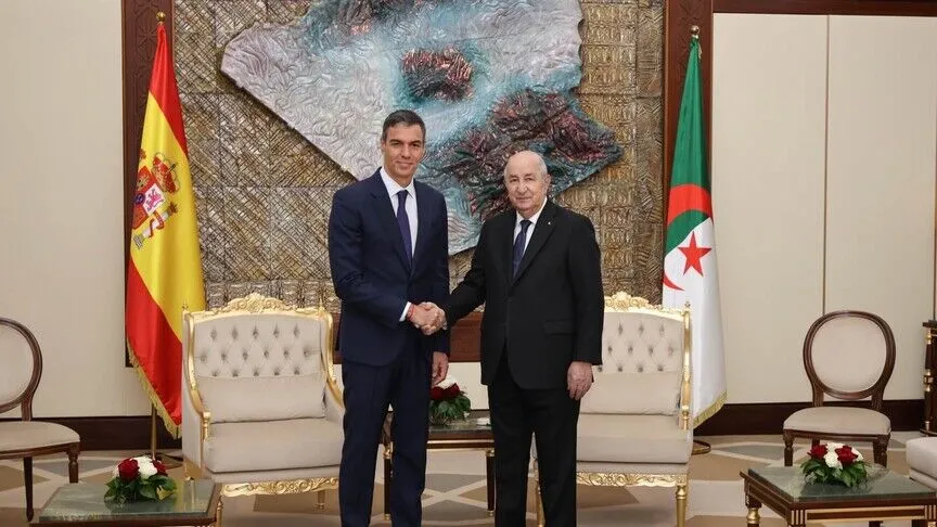 İspaniyanın Baş naziri Əlcəzairə səfər edib