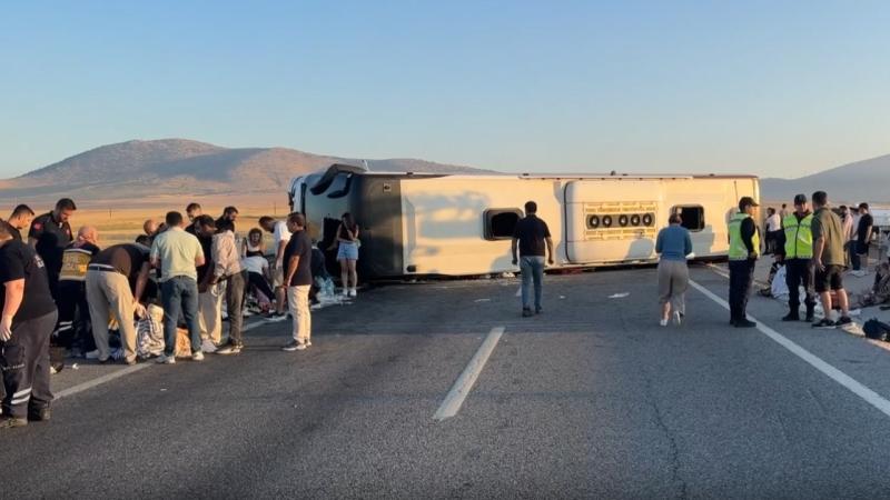Türkiyədə sərnişin avtobusu aşıb, 31 nəfər xəsarət alıb
