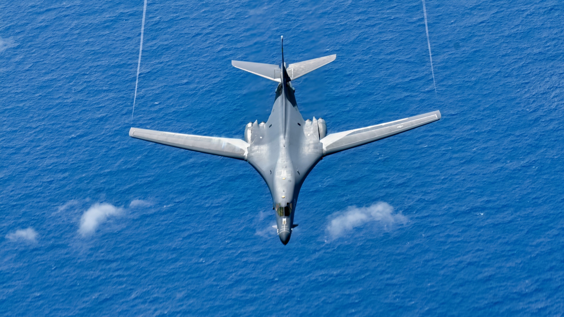 ABŞ İrana hücumlarda ilk dəfə "B-1 Lancer" bombardmançısından istifadə edib