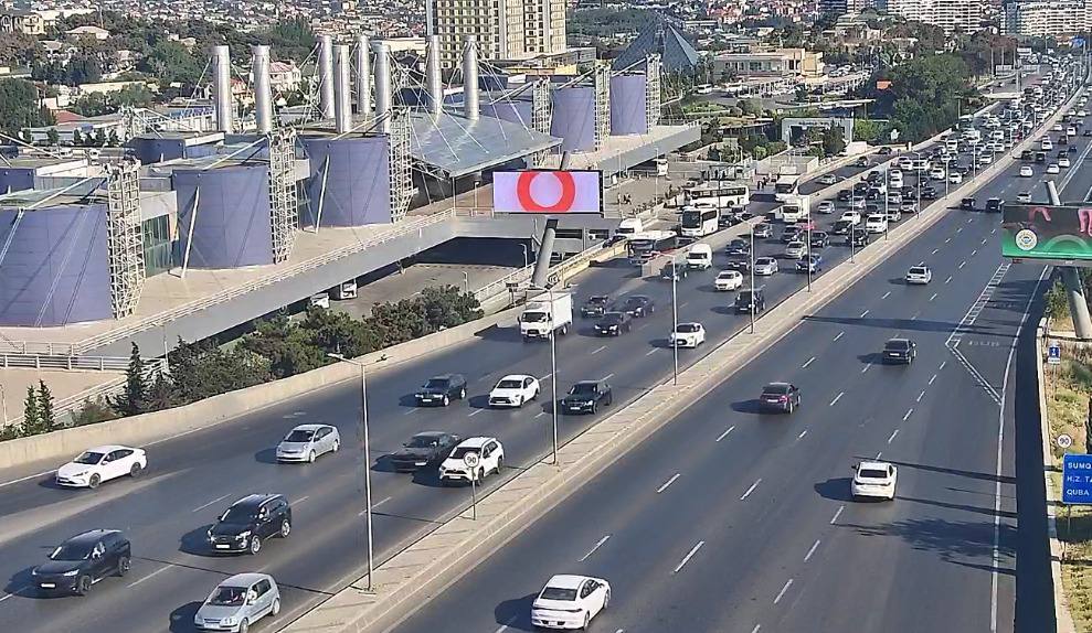 Bakıda hazırda sıxlıq müşahidə olunan yollar açıqlanıb