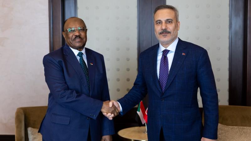 Sudanın xarici işlər naziri Türkiyəyə səfər edəcək