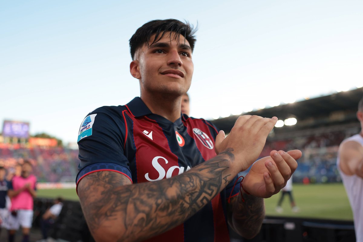 "Roma" argentinalı hücumçu Santyaqo Kastronun transferini həyata keçirib