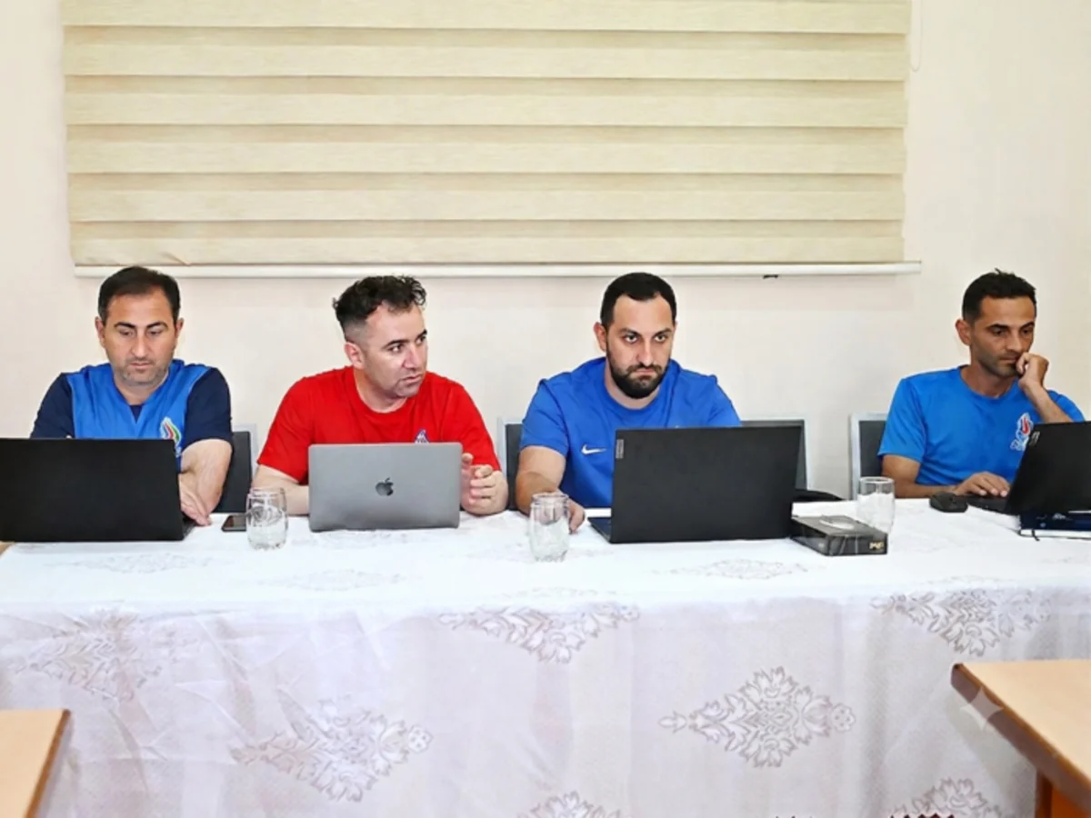 AFFA "İmişli" klubunun akademiya məşqçiləri üçün maarifləndirici təlim keçirib