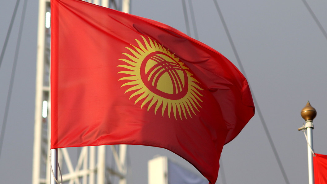 Qırğızıstanda prezident seçkilərinin keçiriləcəyi tarix məlum olub