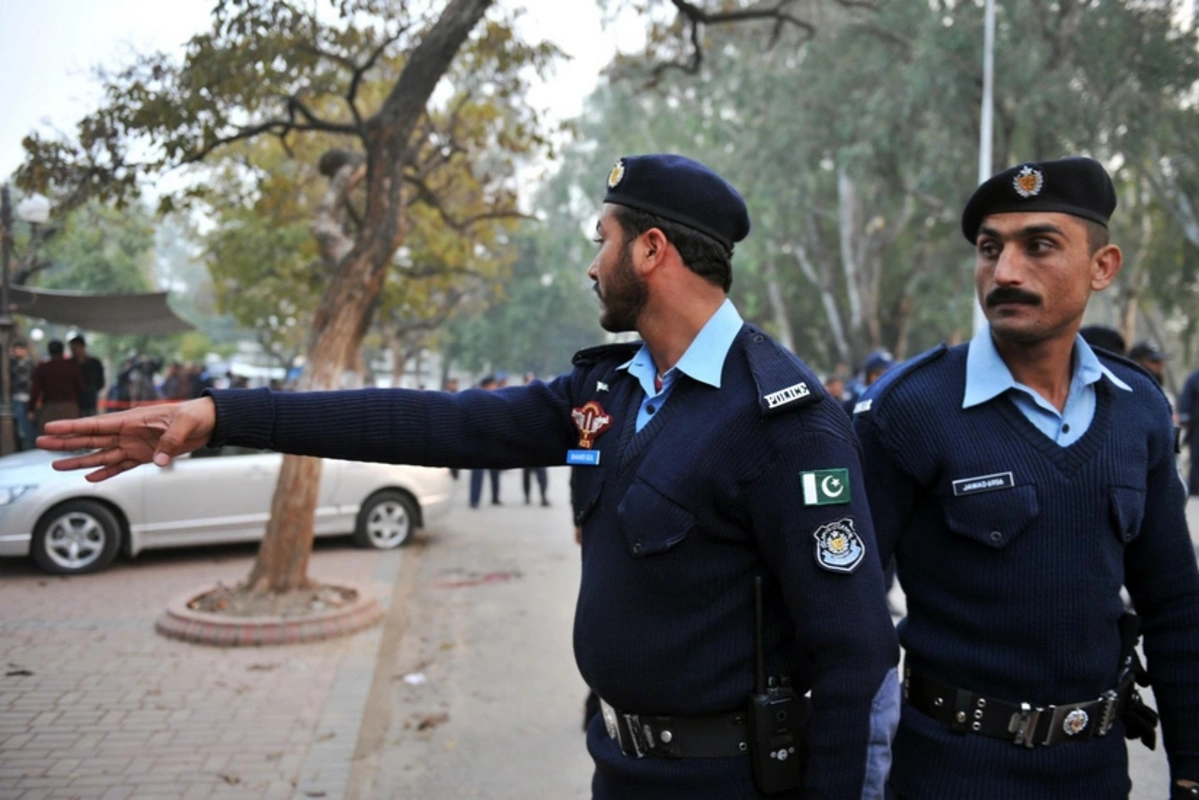 Pakistanda baş verən hücumda 9 polis əməkdaşı həlak olub