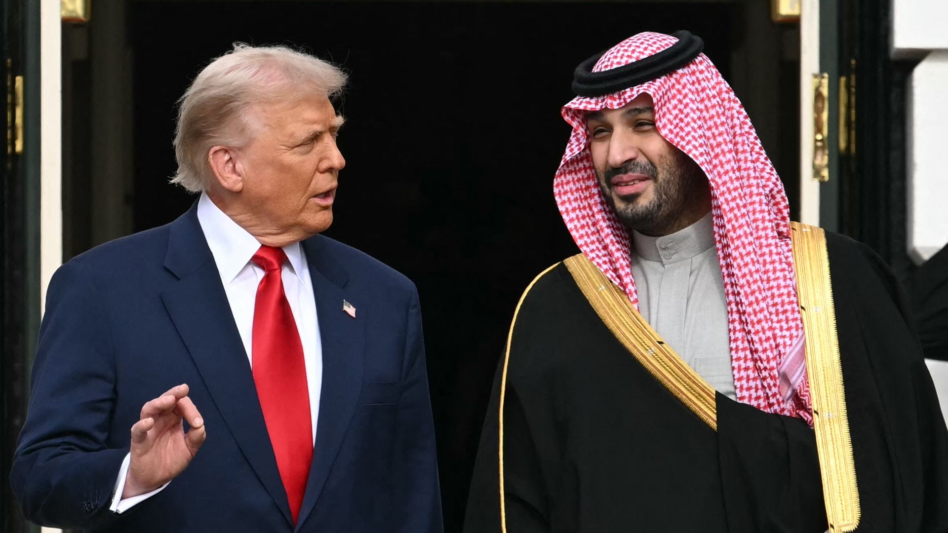 Məhəmməd bin Salman və Donald Tramp Yaxın Şərqdəki vəziyyəti müzakirə ediblər