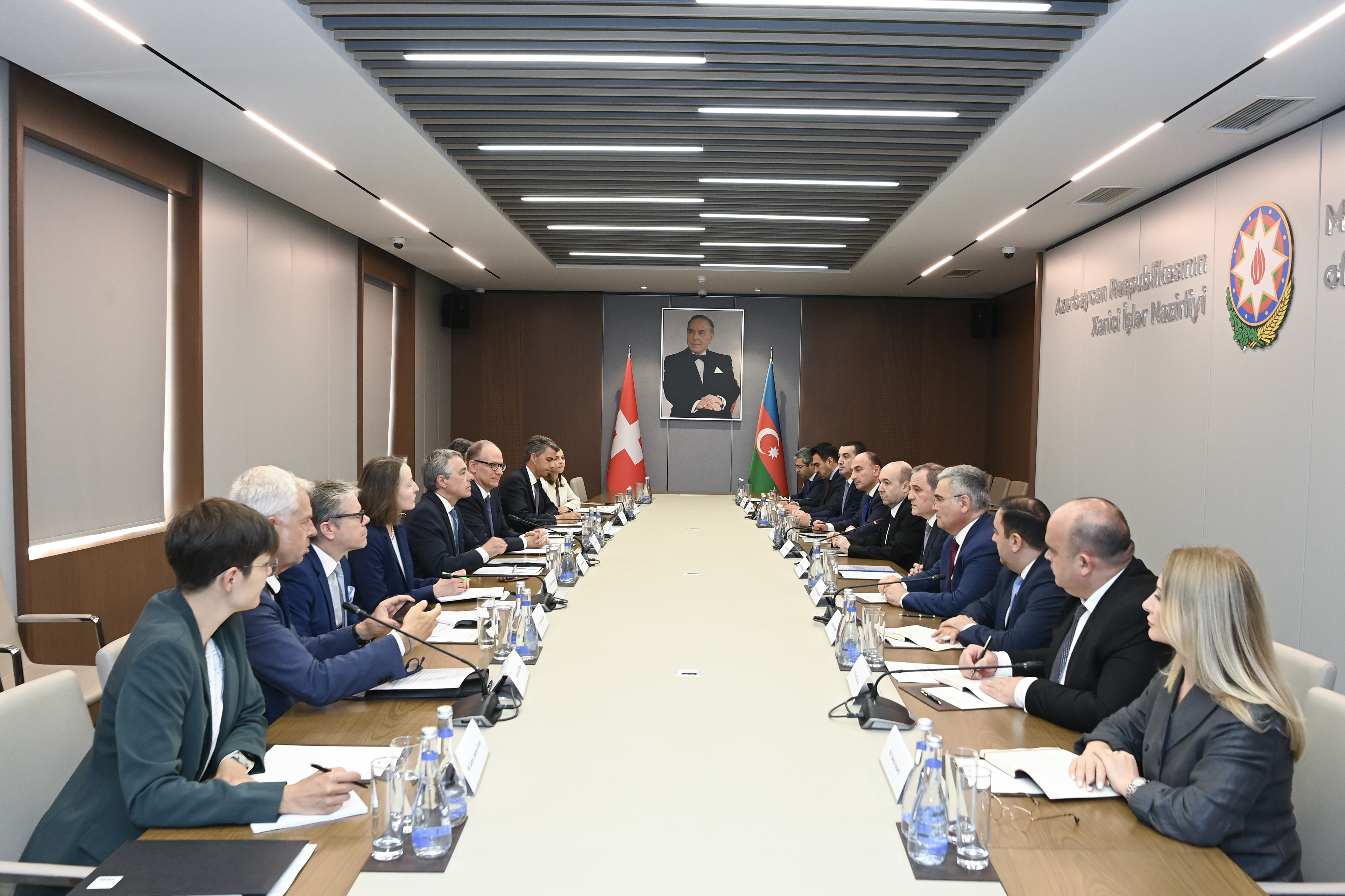 Azərbaycan və İsveçrənin XİN rəhbərləri görüşüb