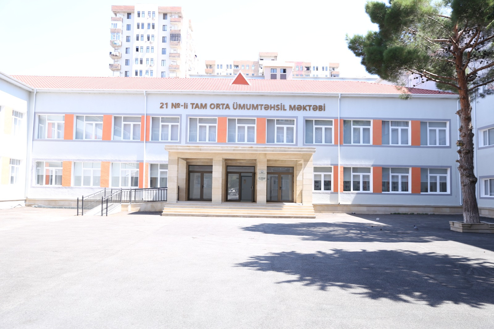 21 nömrəli tam orta məktəbdə əsaslı təmir işləri yekunlaşır - FOTOLAR