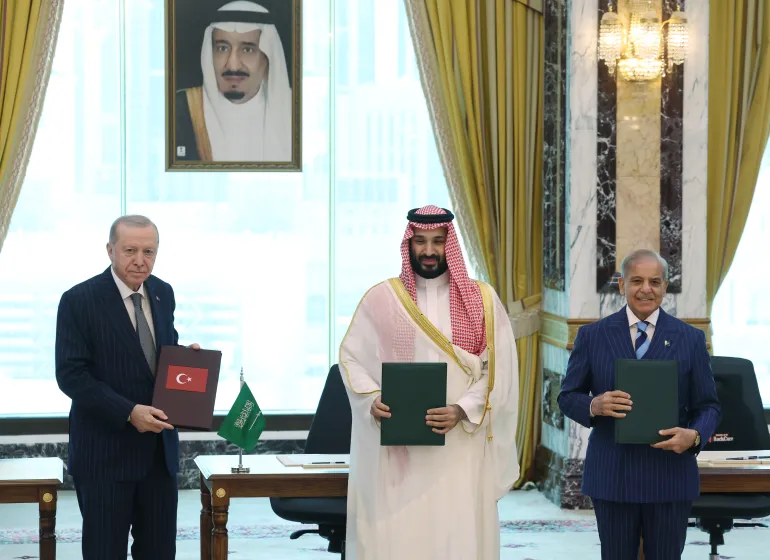 Türkiyə, Səudiyyə Ərəbistanı və Pakistan arasında Məkkə sazişi imzalanıb - YENİLƏNİB