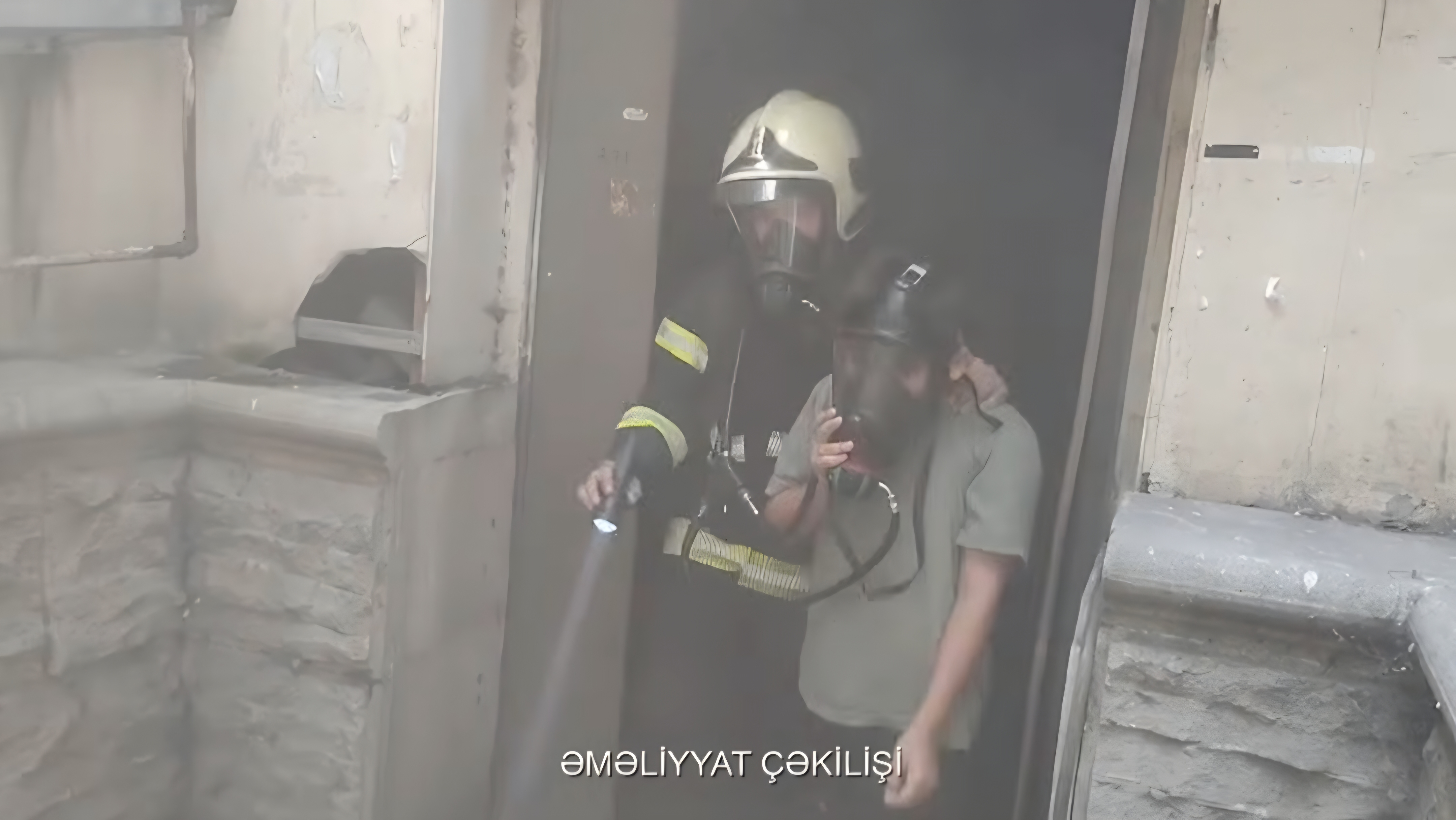 Sumqayıtda binada yanğın olub: 6 nəfər təxliyə edilib