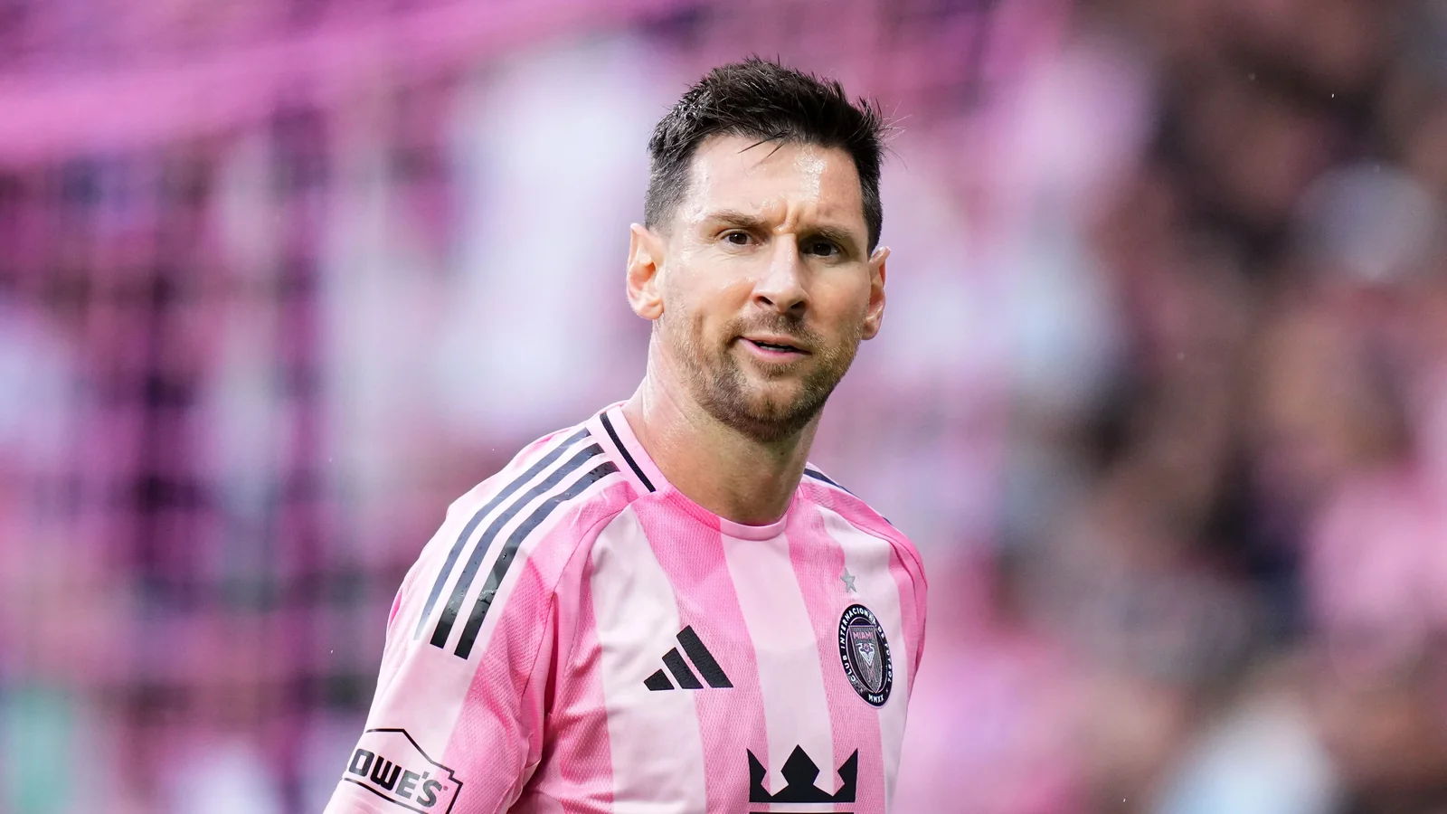 Messi atasının vəfatından sonra "İnter Mayami"də futbolçu karyerasına fasilə verib