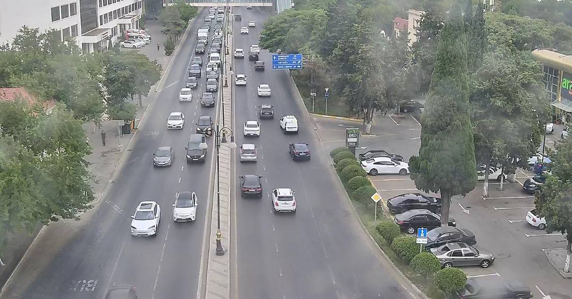 Bakıda hazırda sıxlıq müşahidə olunan yollar açıqlanıb