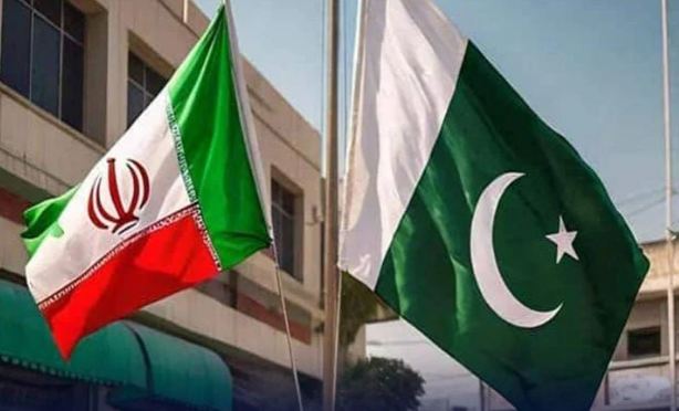 Pakistanla İran ikitərəfli əməkdaşlığı və regional vəziyyəti müzakirə edib