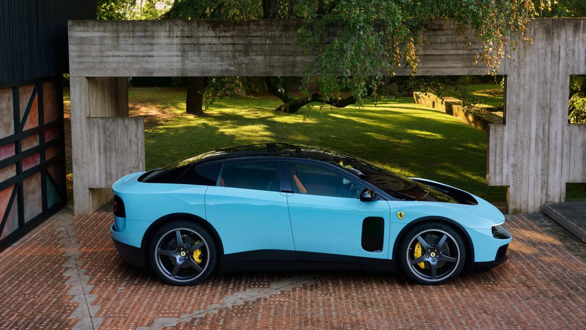 "Ferrari"nin ilk tam elektrikli avtomobili 40 milyon dollara satılıb - FOTO