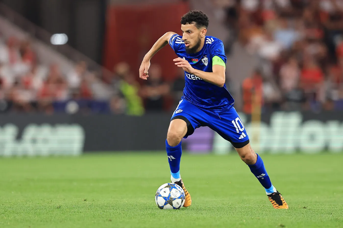Abdullah Zoubir's transfer to Saudi Arabia falls through