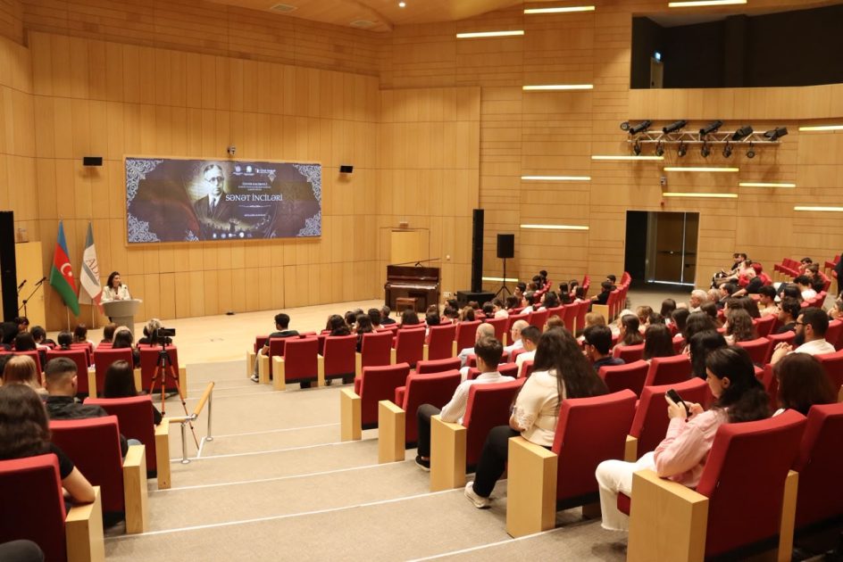 ADA Universitetində “Sənət inciləri” adlı mühazirə-konsert təşkil olunub
