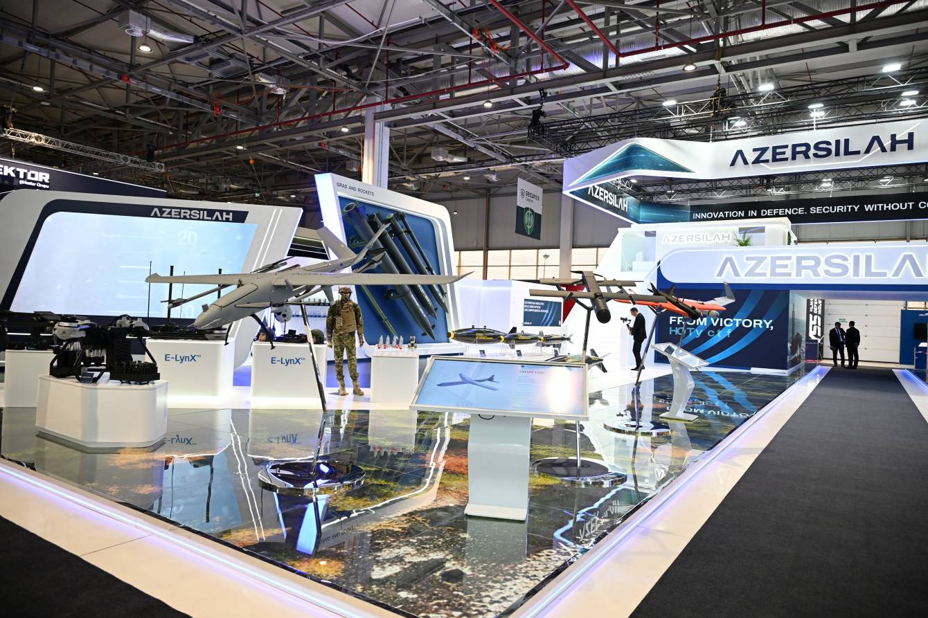 ADEX 2026-da yeni silah və hərbi texnikalar nümayiş olunur