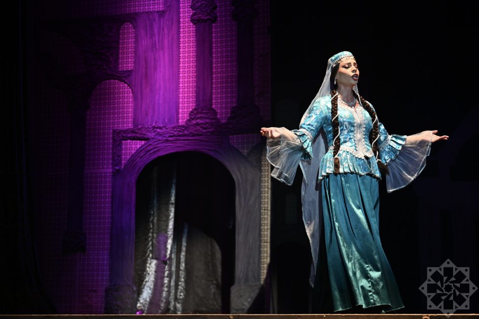 Akademik Musiqili Teatr yeni mövsümə “Arşın mal alan” operettası ilə başlayıb
