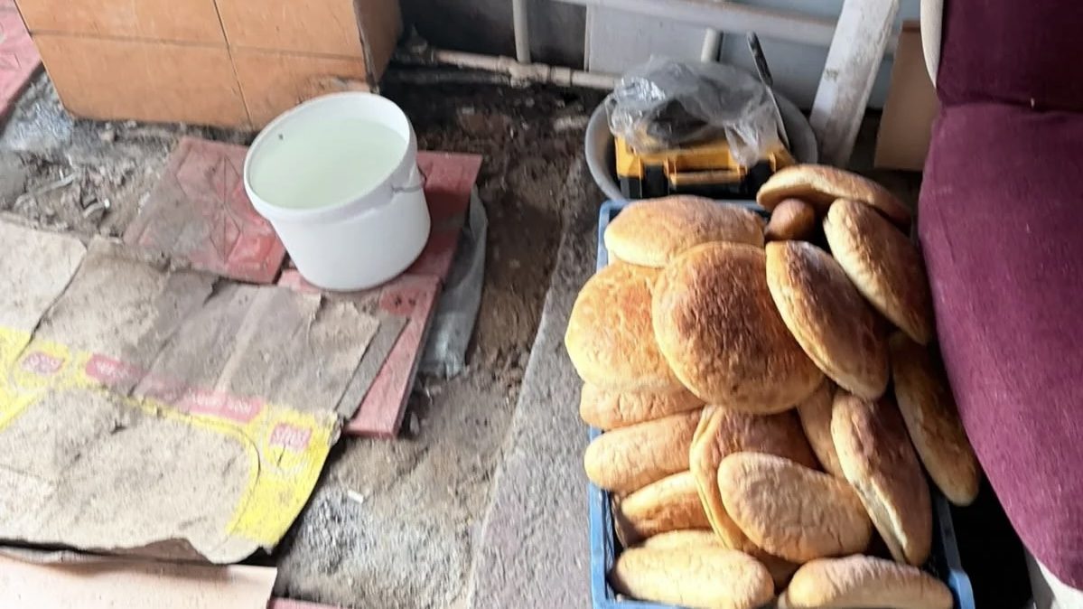Antisanitar vəziyyətdə daşınan çörəklərlə bağlı nəzarət tədbiri həyata keçirilib