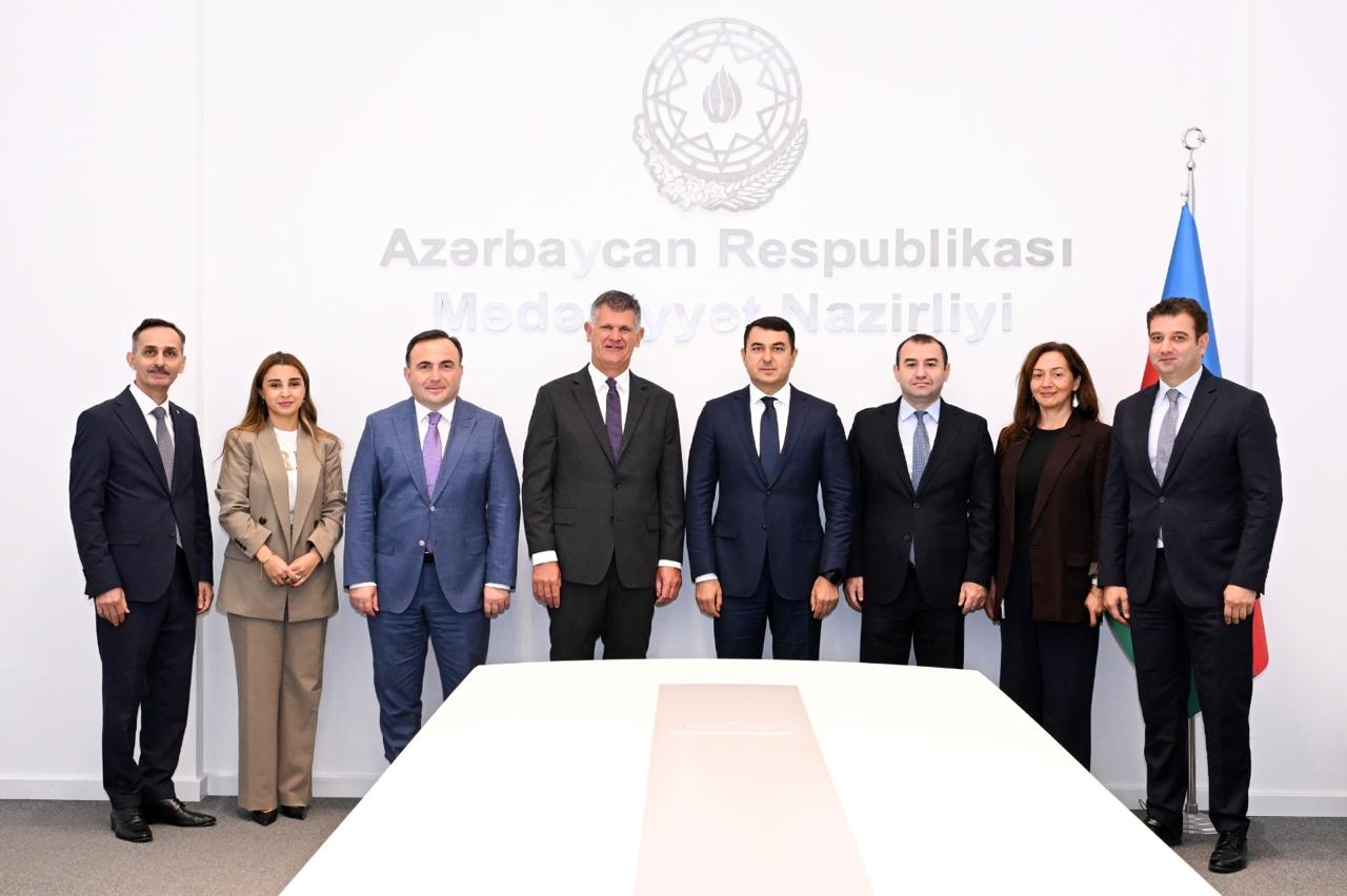 Azərbaycan ilə bp şirkəti arasında mədəni əməkdaşlıq məsələləri müzakirə olunub