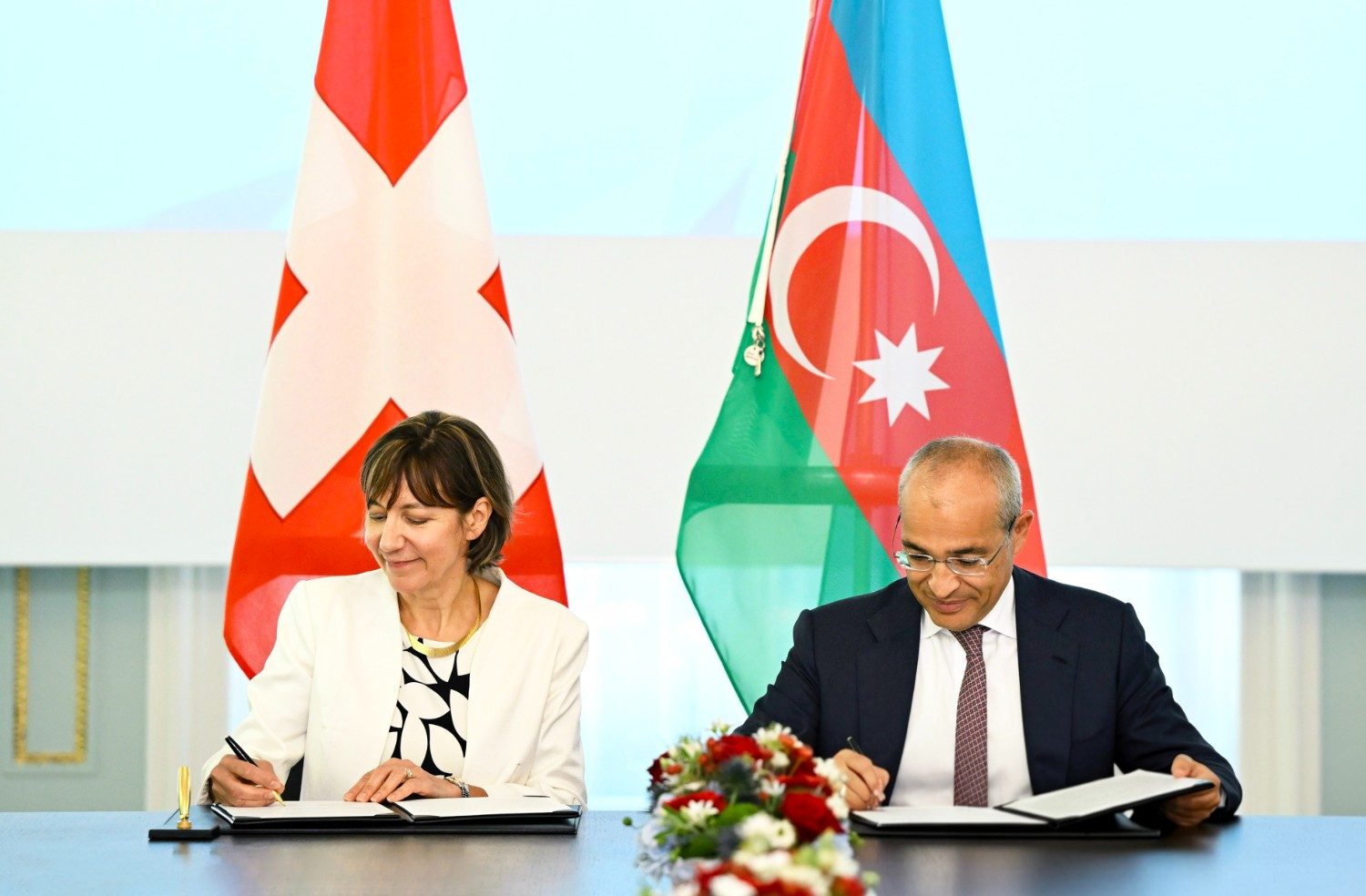 Azərbaycan ilə İsveçrə arasında ticarət və iqtisadi əməkdaşlıq üzrə Birgə Komissiyanın 10-cu iclası keçirilib
